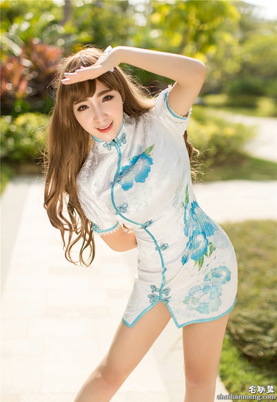 长发萌系美女黄歆苑chobits性感丰乳肥臀9