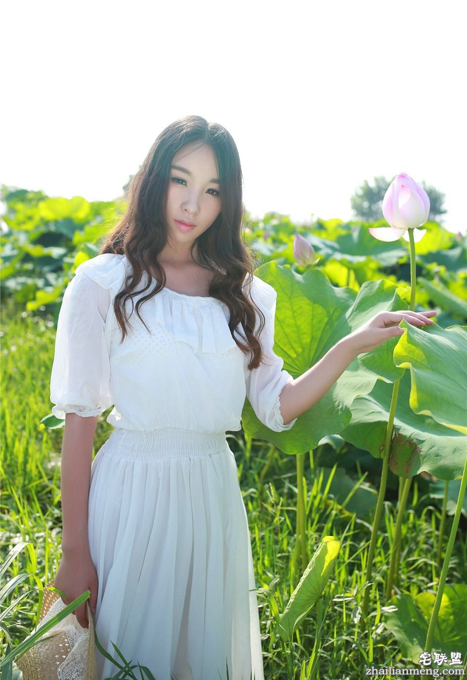 美女模特梓萱Crystal户外高清性感写真6