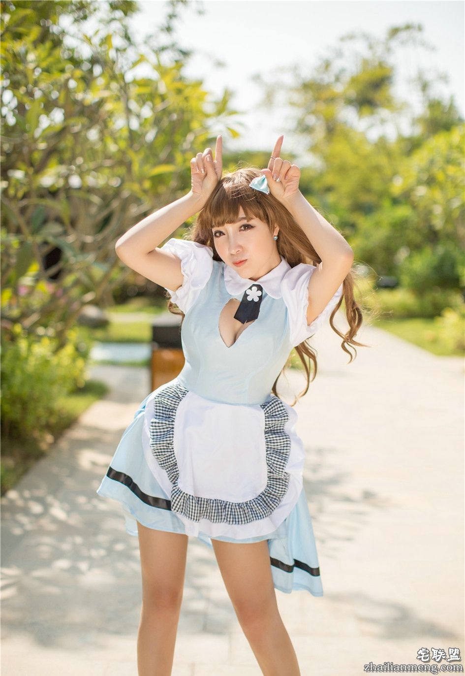 长发萌系美女黄歆苑chobits性感丰乳肥臀6