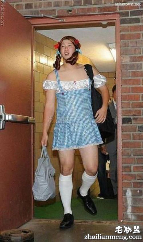 亚洲青年的雷人时尚造型，简直是要笑尿了!