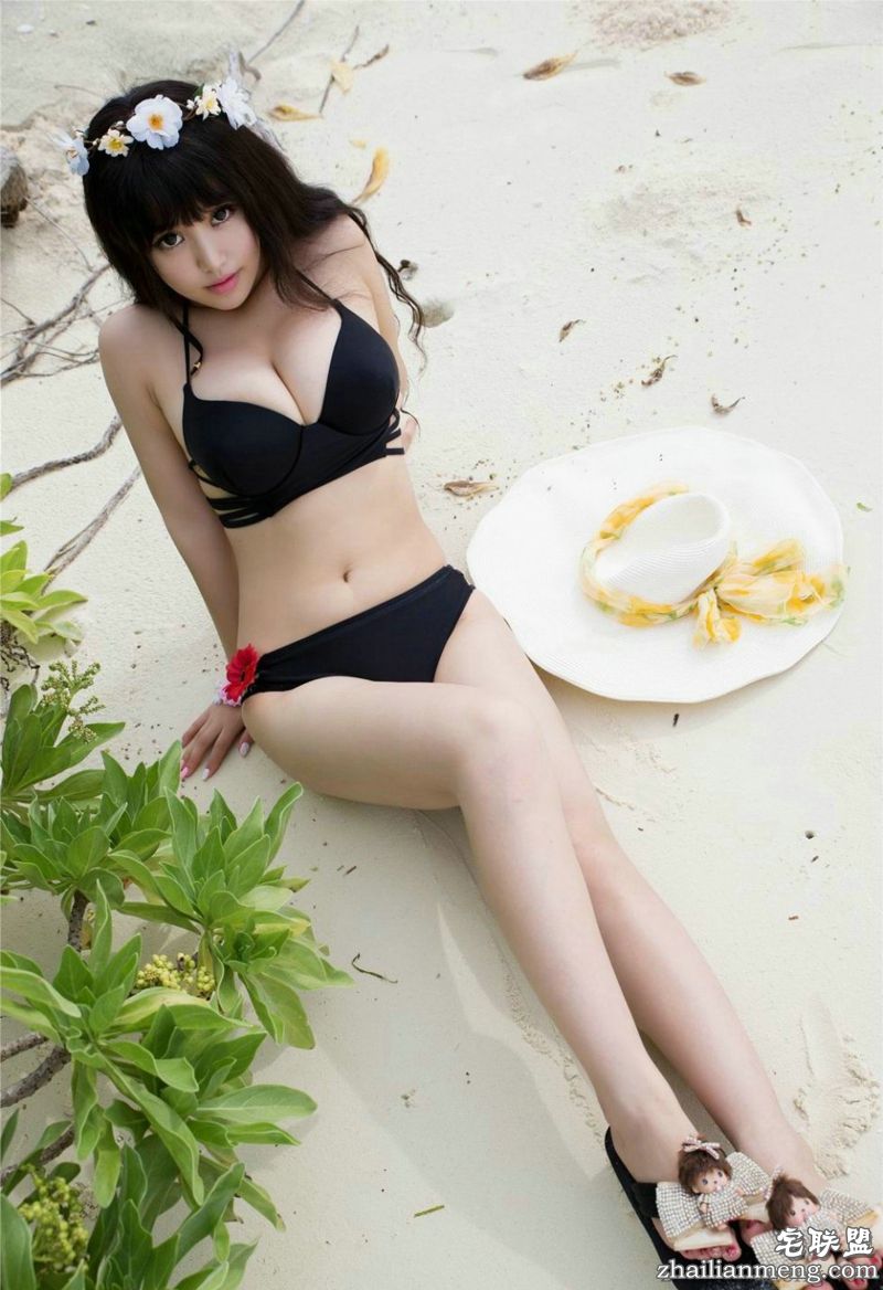 <a href=/e/tags/?tagname=%E6%B8%85%E7%BA%AF target=_blank class=infotextkey>清纯</a><a href=/e/tags/?tagname=%E5%AB%A9%E6%A8%A1 target=_blank class=infotextkey>嫩模</a>Barbie可儿大胆海滩比基尼<a href=/e/tags/?tagname=%E5%86%99%E7%9C%9F target=_blank class=infotextkey>写真</a>俏皮可爱1