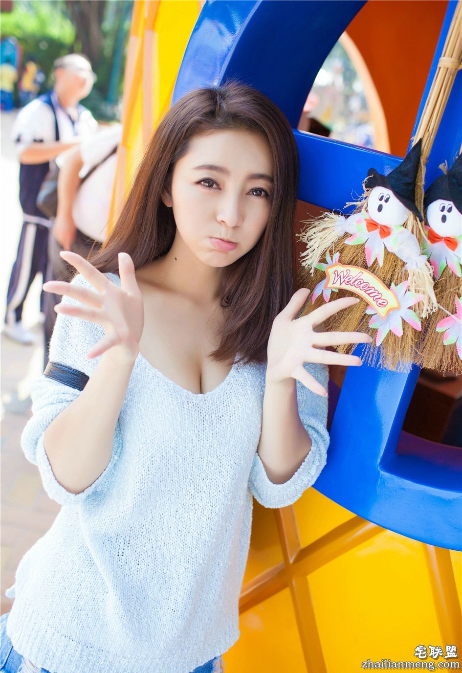 清纯可爱性感美女夏茉GIGI游乐场搞怪卖萌集5