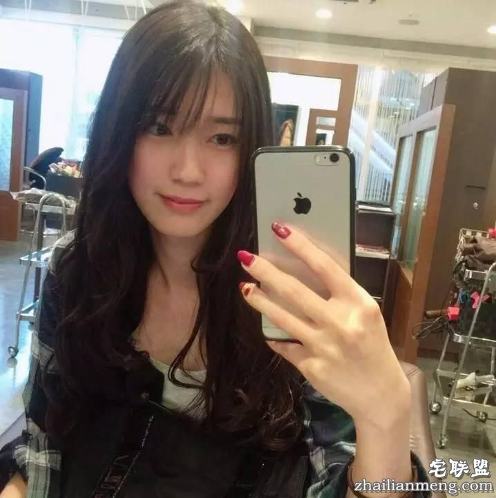 “日本最美伪娘”把女生逼得没路可走了...