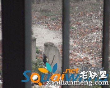 成都大学生情侣工地上性行为事件 工地门事件高清近照曝光