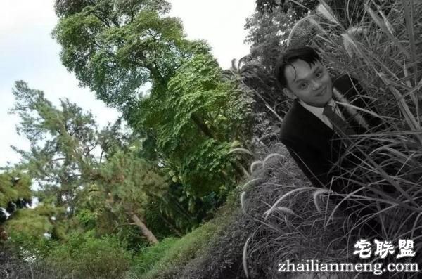 把结婚照拍成这样，摄影师你出来！