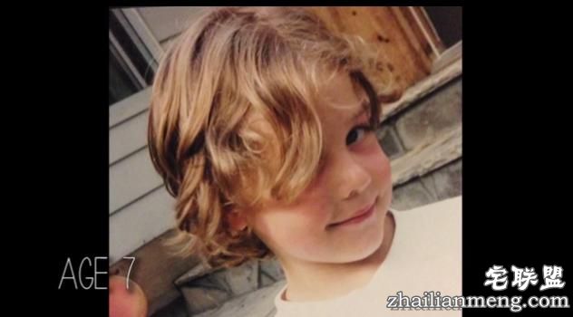 美艳变性人网红晒变性史,可爱男孩竟成性感美女