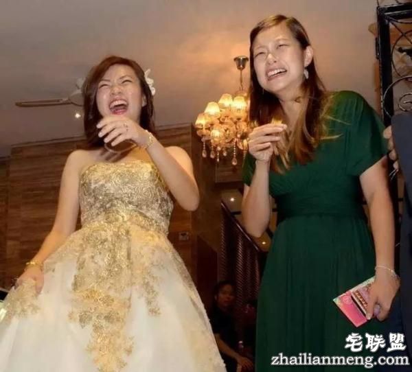 把结婚照拍成这样，摄影师你出来！