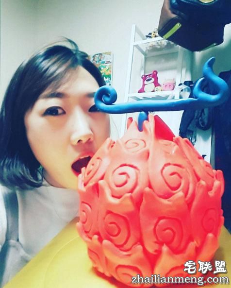 网友制作《海贼王》恶魔果实蛋糕