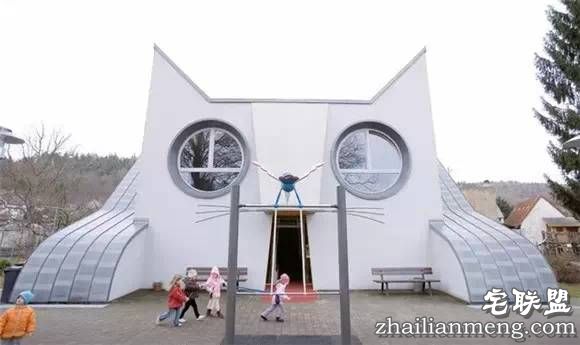 颠覆常规，那些很美的大脑洞建筑