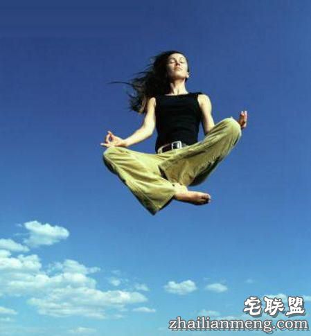 神奇的人体漂浮令人看得目不转睛! 神奇的人体漂浮令人看得目不转睛!