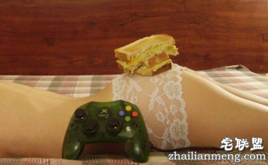 1315886461621deeftba5yt_medium