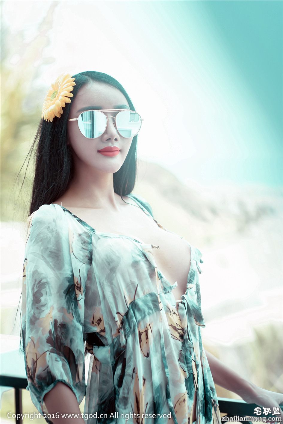 [推<a href=/e/tags/?tagname=%E5%A5%B3%E7%A5%9E target=_blank class=infotextkey>女神</a>] 三点式比基尼<a href=/e/tags/?tagname=%E5%AB%A9%E6%A8%A1 target=_blank class=infotextkey>嫩模</a>婕西儿jessie越南芽庄旅拍第一刊套图 第288期第1张