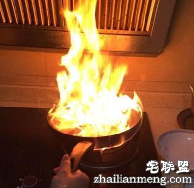 每日开心一刻:这女人长得再漂亮也没人敢娶