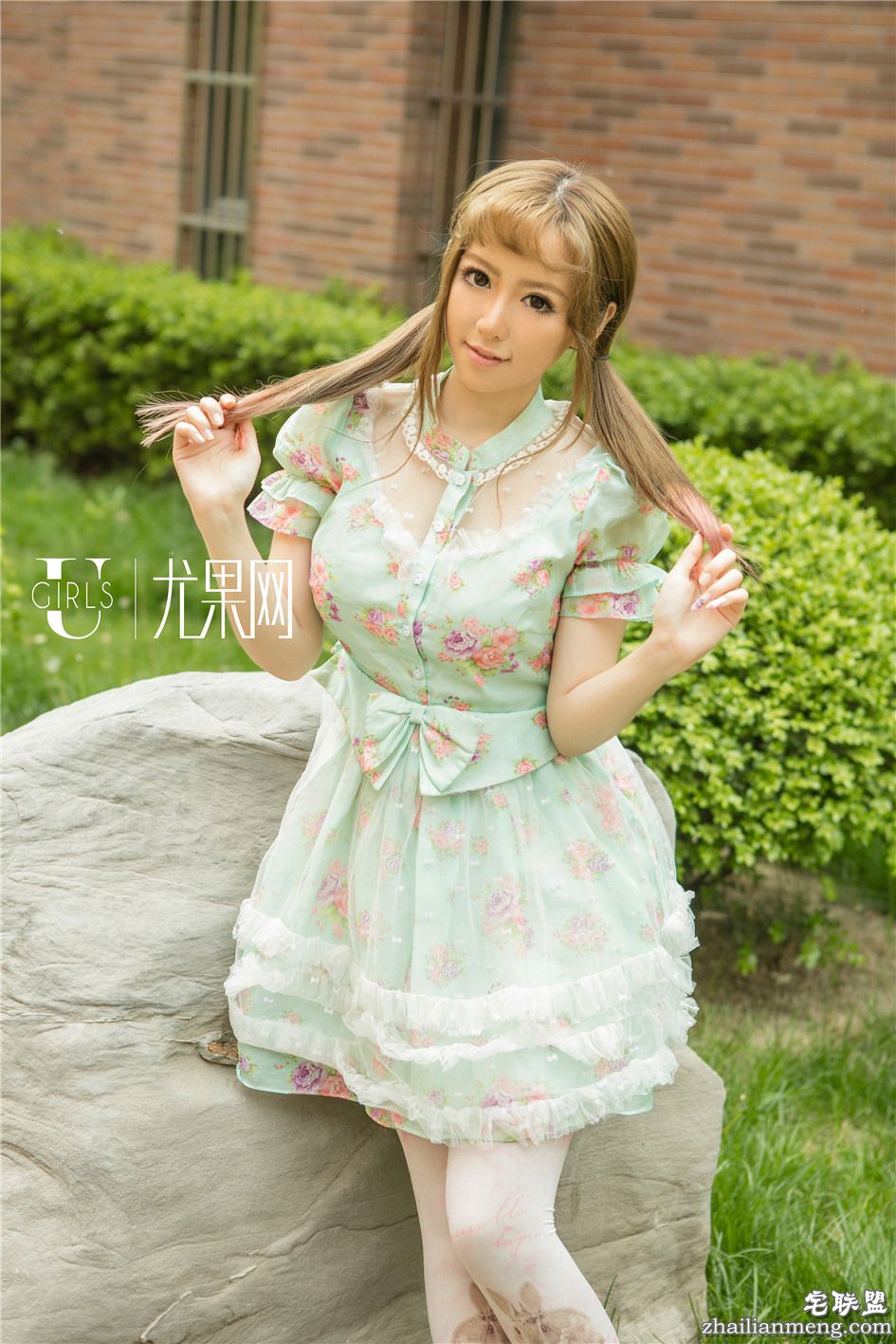 [尤果网] COSPLAY美女梓喵九尾狐制服美艳写真 第310期第3张