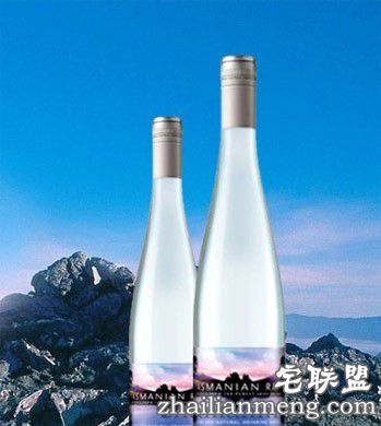 盘点世界上最贵的矿泉水排行榜,买不起只好涨姿势了 盘点世界上最贵的矿泉水排行榜,买不起只好涨姿势了