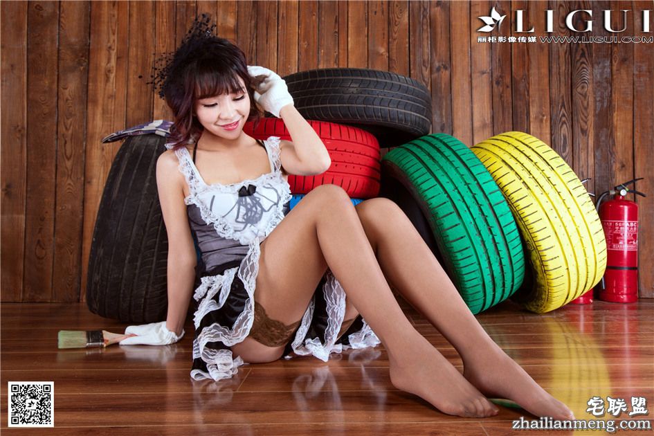 [丽柜] 丝袜辣妹ALAN性感女仆装高清写真图片 第251期第5张