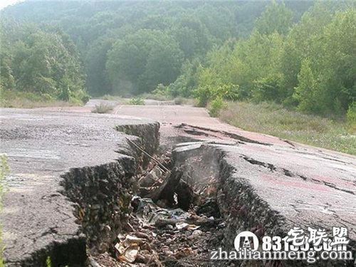 10个全球上最恐怖的地方曝光 够胆来闯! 10个全球上最恐怖的地方曝光 够胆来闯!