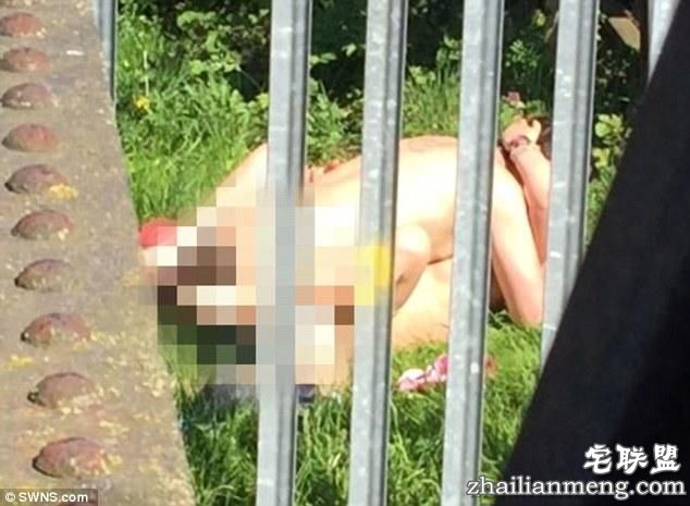 英国大学仓库成为野战圣地,大量情侣在这“不可描述”