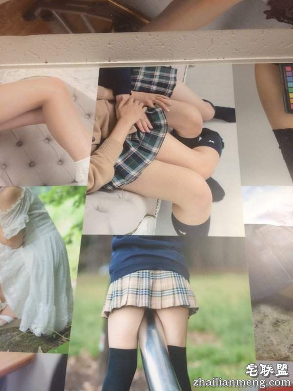 《大腿写真展》破坏力超强的大腿世界让生足控完全崩溃♥