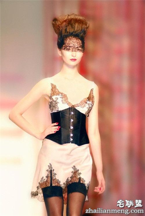 盘点全球十大最贵内衣品牌排名榜！堪称惊世之作！