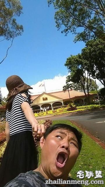 台湾网友拍搞笑版“牵手游世界”,绝对笑翻你!