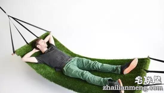 老外又发明一波“情趣用品”！你的钱包快要被榨干了！