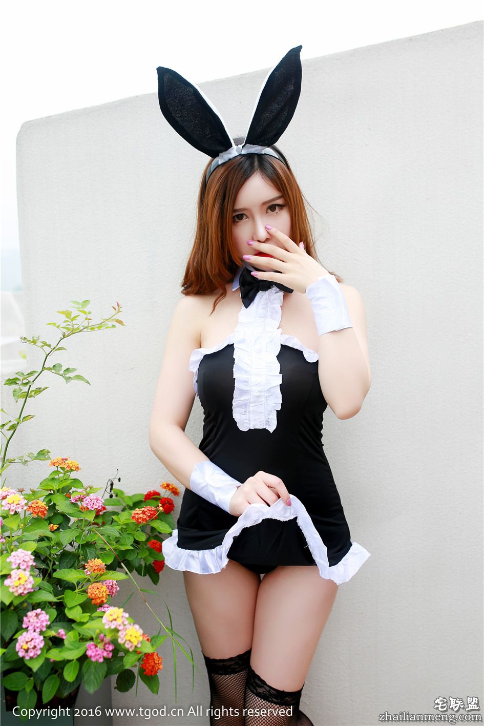 [推女神] 性感百变女郎于姬情趣护士装浴室火辣写真 第284期第5张