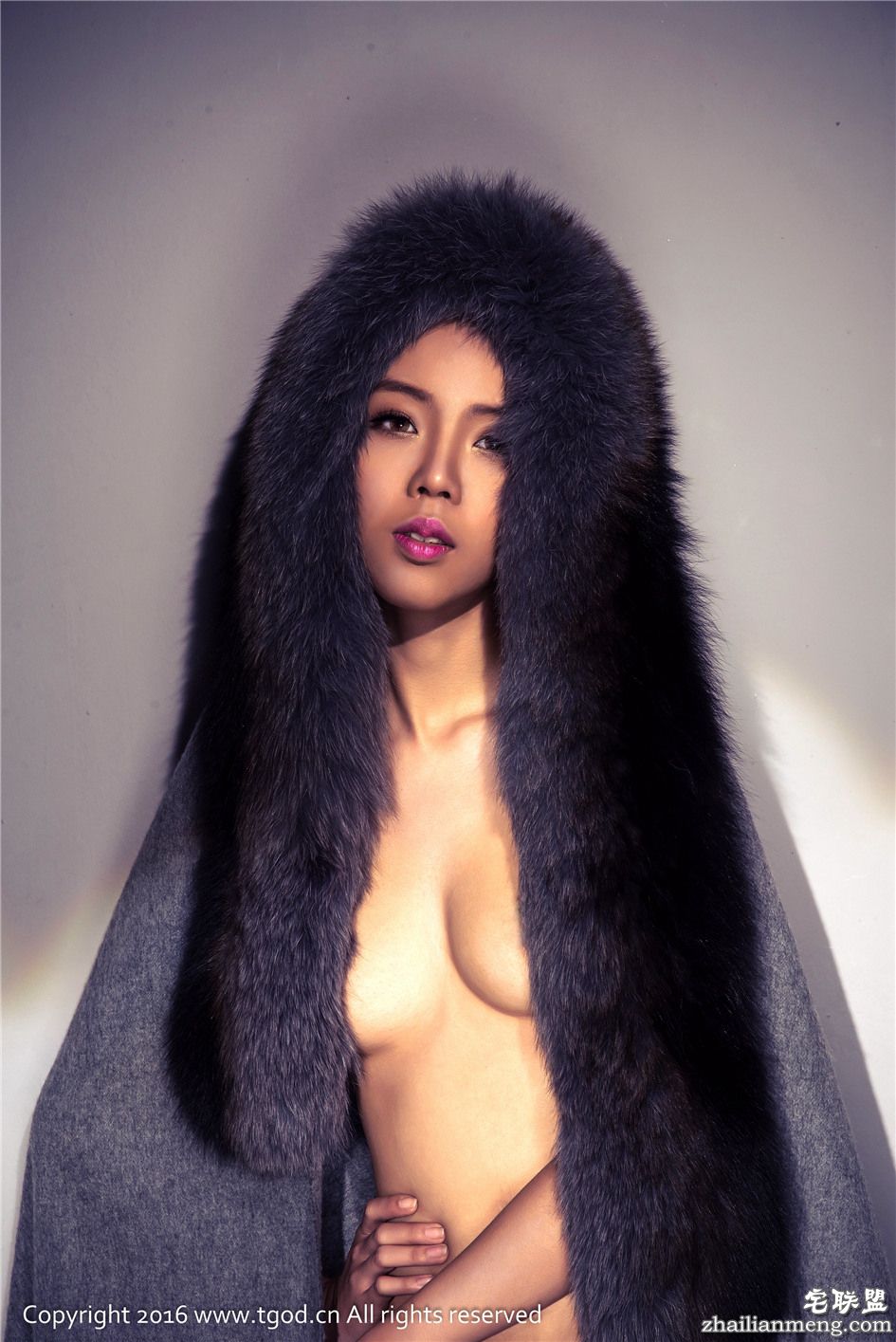 [推女神] 长发美女Meow喵喵哒情趣肚兜写真第二刊 第275期第9张