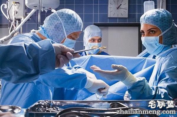 女子产后肚子震动真相曝光!竟是医生将手机落腹中! 女子产后肚子震动真相曝光!竟是医生将手机落腹中!