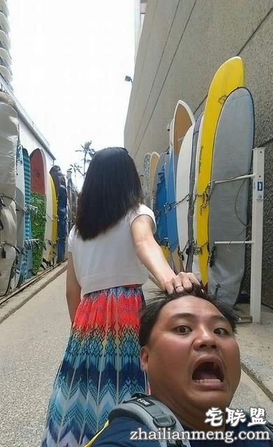 台湾网友拍搞笑版“牵手游世界”,绝对笑翻你!