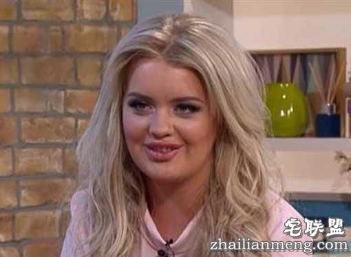 英国少女17岁中百万巨奖,挥霍3年后男友与其分手!