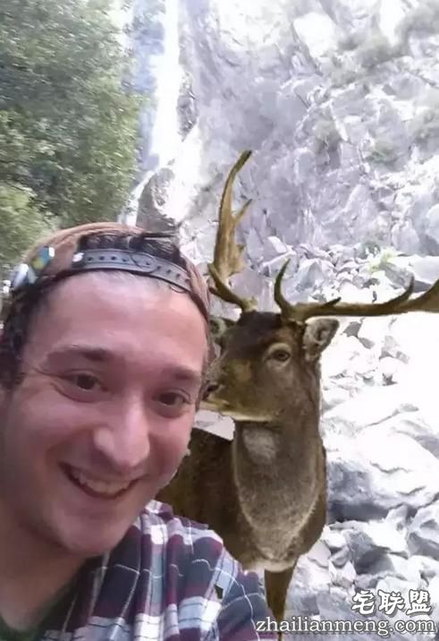 分手就翻脸很low!老外这么处理亲密合影