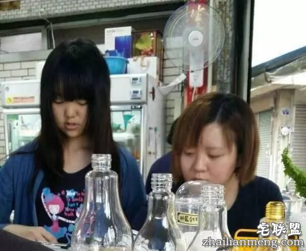 台湾爆乳珍珠奶茶的真相,看完我就跪了!