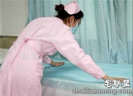 美女护士帮你捐精居然是用手 骚少们OUT了吧！