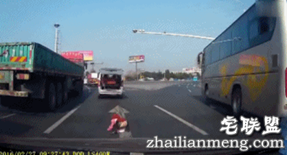 遭家暴30年不离婚,说:熬到打不动就好了。 遭家暴30年不离婚,说:熬到打不动就好了。