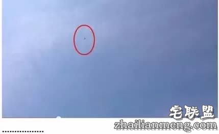 一个日本麻麻给孩子买了一个中国仿制的玩具...