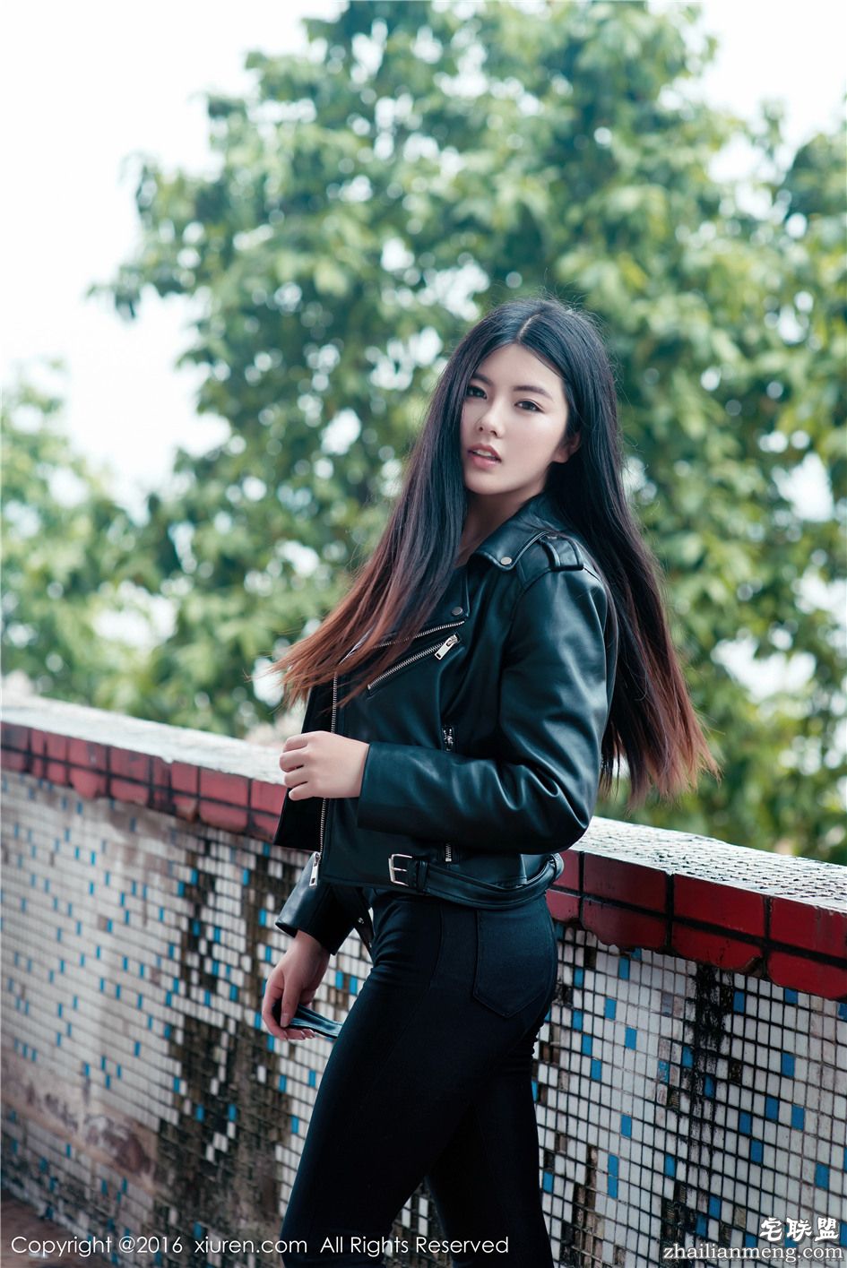 [秀人网] 亚洲大胸模特娜露Selena废墟性感艺术摄影图片 第445期第6张