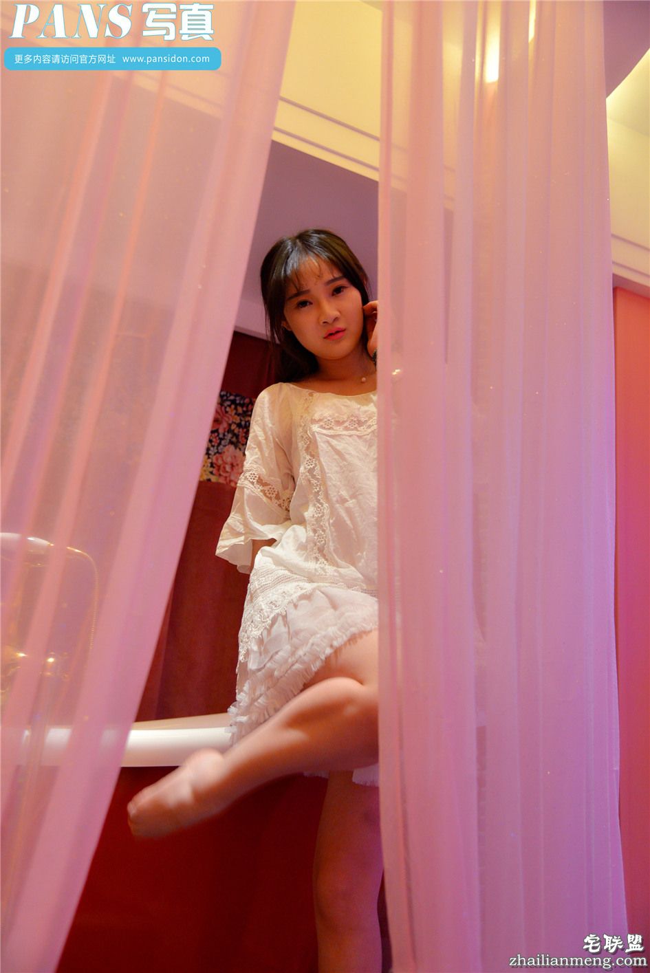[PANS] 粉嫩美眉水水可爱娃娃裙浴缸个性摄影 第548期第20张