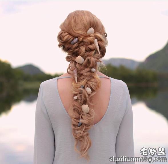 美哭！挪威姐妹靠编发走红网络 还出书创业了 