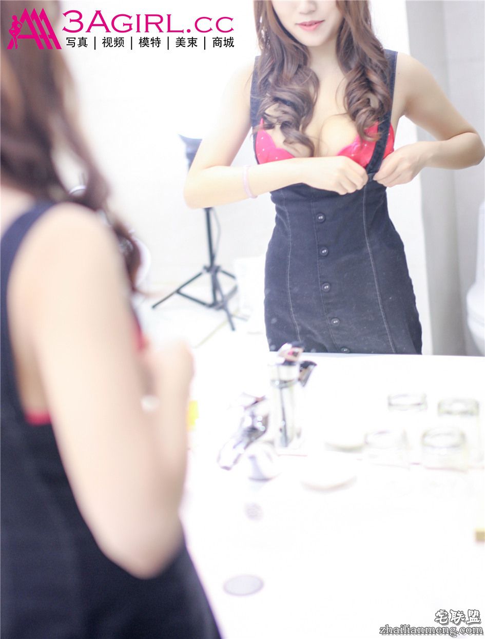 [3Agirl] 大卷发美女紫玉吊带牛仔裙酥胸呼之欲出写真 No.576第10张