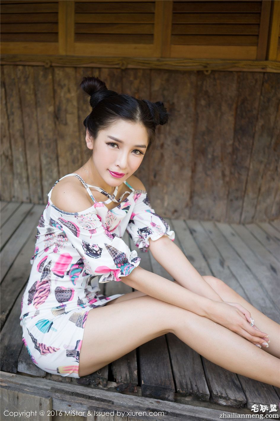 [魅妍社] 长发风骚嫩模戴小唯黑色蕾丝的诱惑 Vol.082第5张