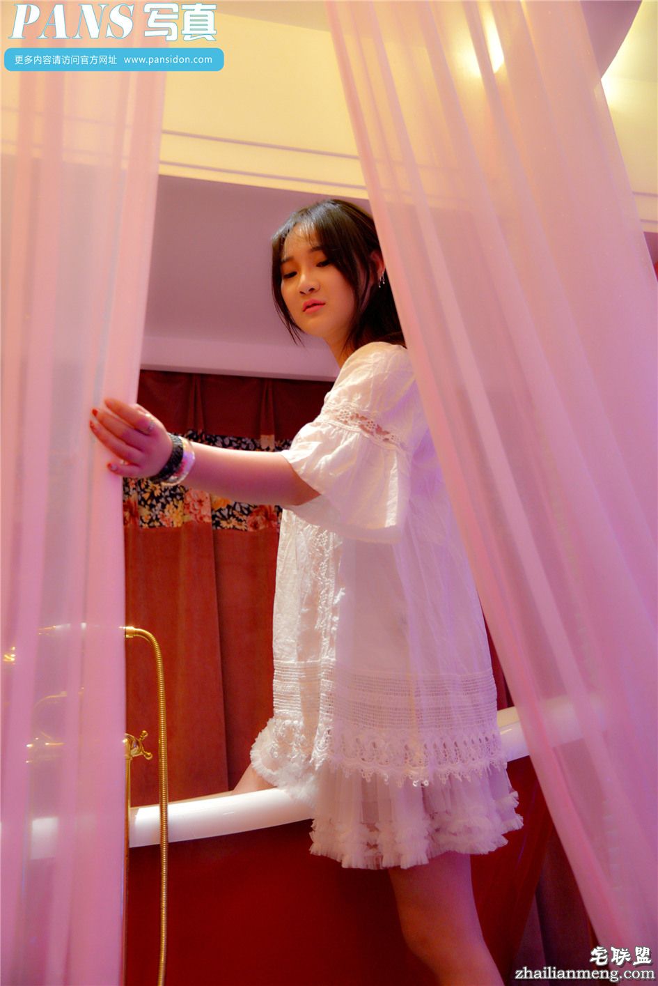 [PANS] 粉嫩美眉水水可爱娃娃裙浴缸个性摄影 第548期第26张