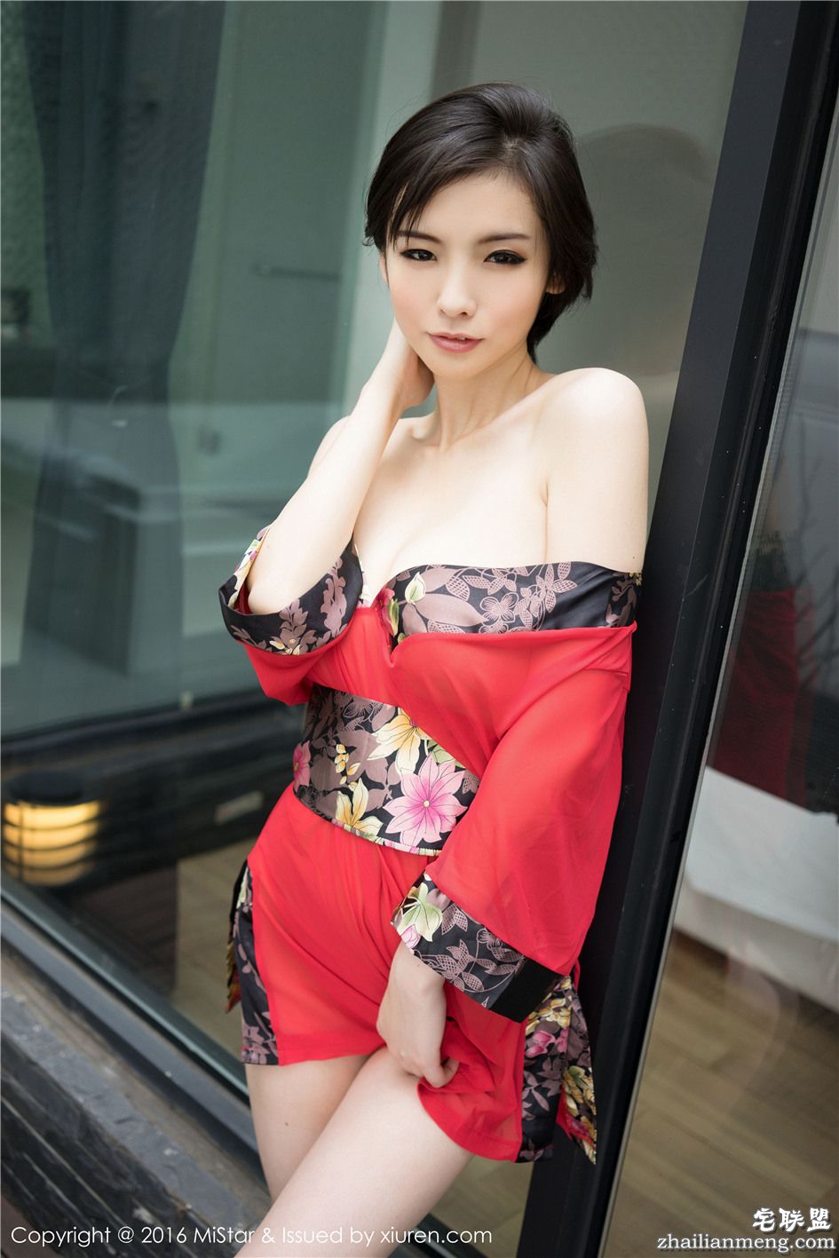 [魅妍社] 粉嫩短发美女Jenny佳妮白皙豪乳人体艺术性感图片 Vol.077第4张