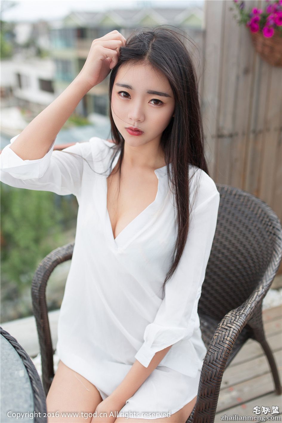 [推女神] 漂亮的美女可乐Vicky大理旅拍第一刊高清套图 第310期第2张