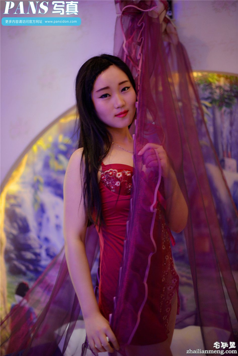 [PANS] 优雅大方美女小鱼白皙美乳私房诱惑 第558期第5张