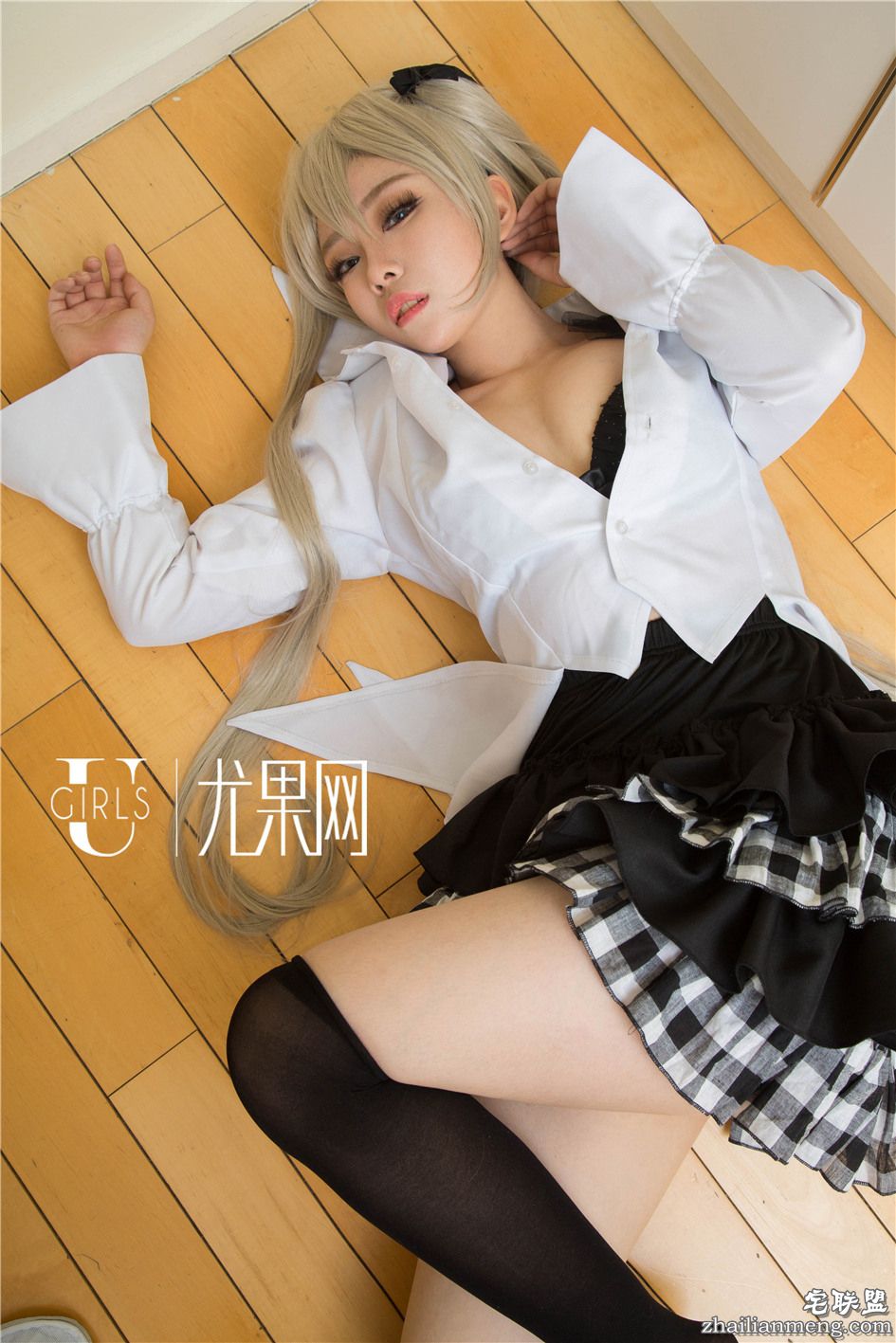 [尤果网] 可爱90后美女素衣Liacosplay服装秀图片 第378期第15张