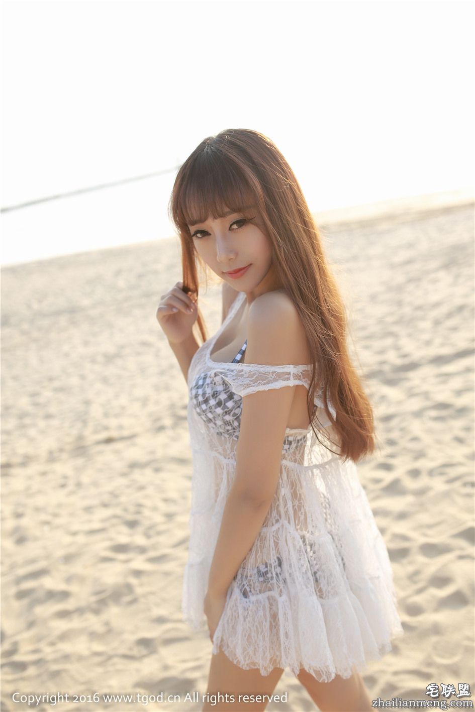 [推女神] 丰满大胸美女猩一三亚旅拍第三刊套图 第352期第6张