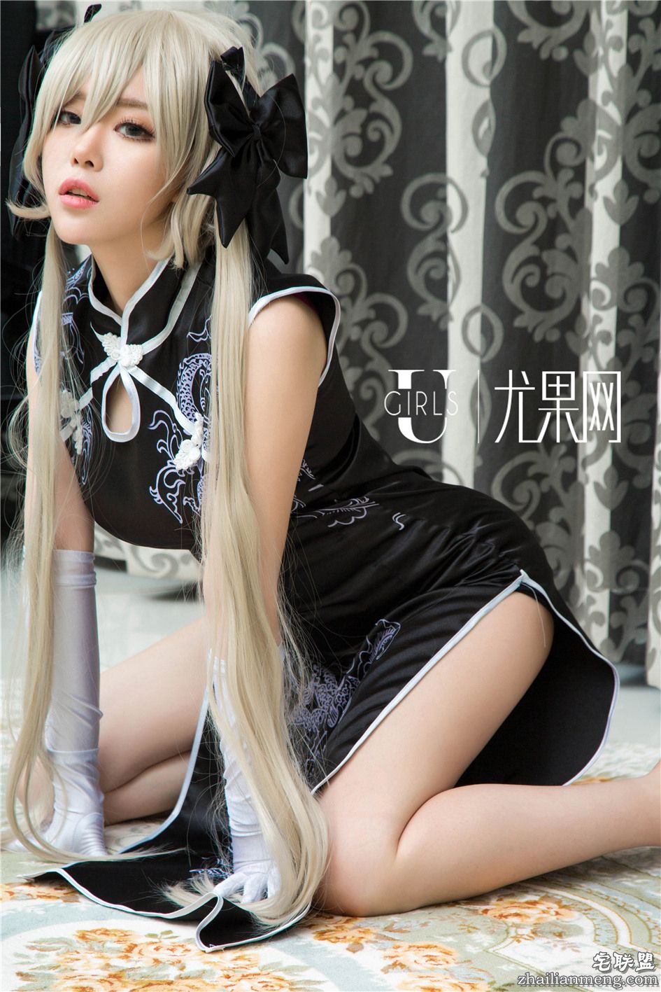 [尤果网] 可爱90后美女素衣Liacosplay服装秀图片 第378期第10张