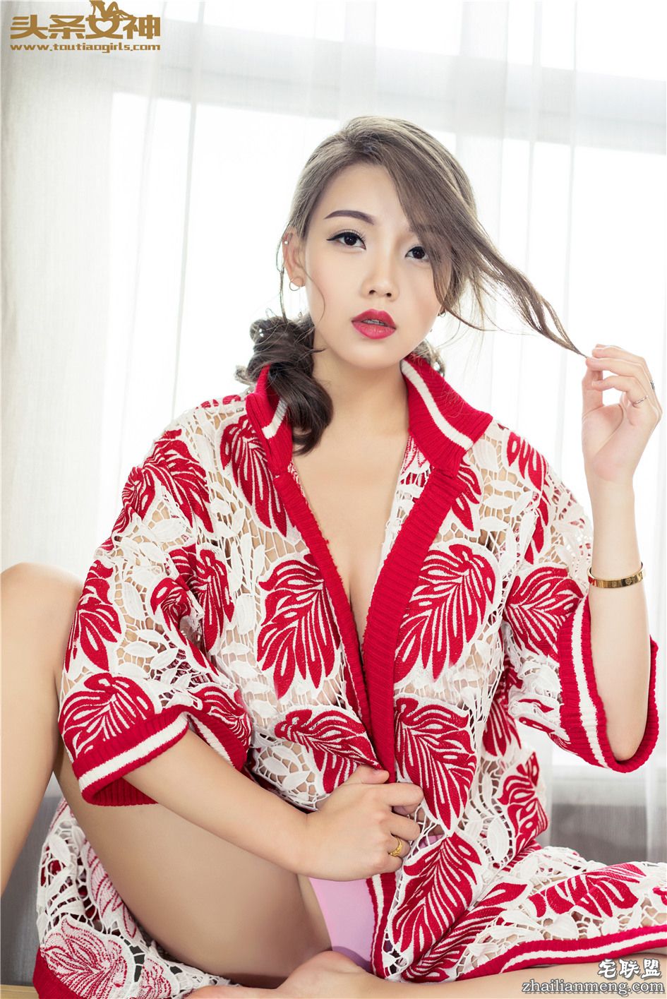 [头条<a href=/e/tags/?tagname=%E5%A5%B3%E7%A5%9E target=_blank class=infotextkey>女神</a>] 风骚<a href=/e/tags/?tagname=%E5%B7%A8%E4%B9%B3 target=_blank class=infotextkey>巨乳</a><a href=/e/tags/?tagname=%E7%BE%8E%E5%A5%B3 target=_blank class=infotextkey>美女</a>阳阳浴室大胆人体极致<a href=/e/tags/?tagname=%E8%AF%B1%E6%83%91 target=_blank class=infotextkey>诱惑</a> 第025期第1张