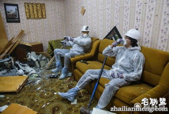 想减压来这里!想砸什么砸什么让你一次砸个够